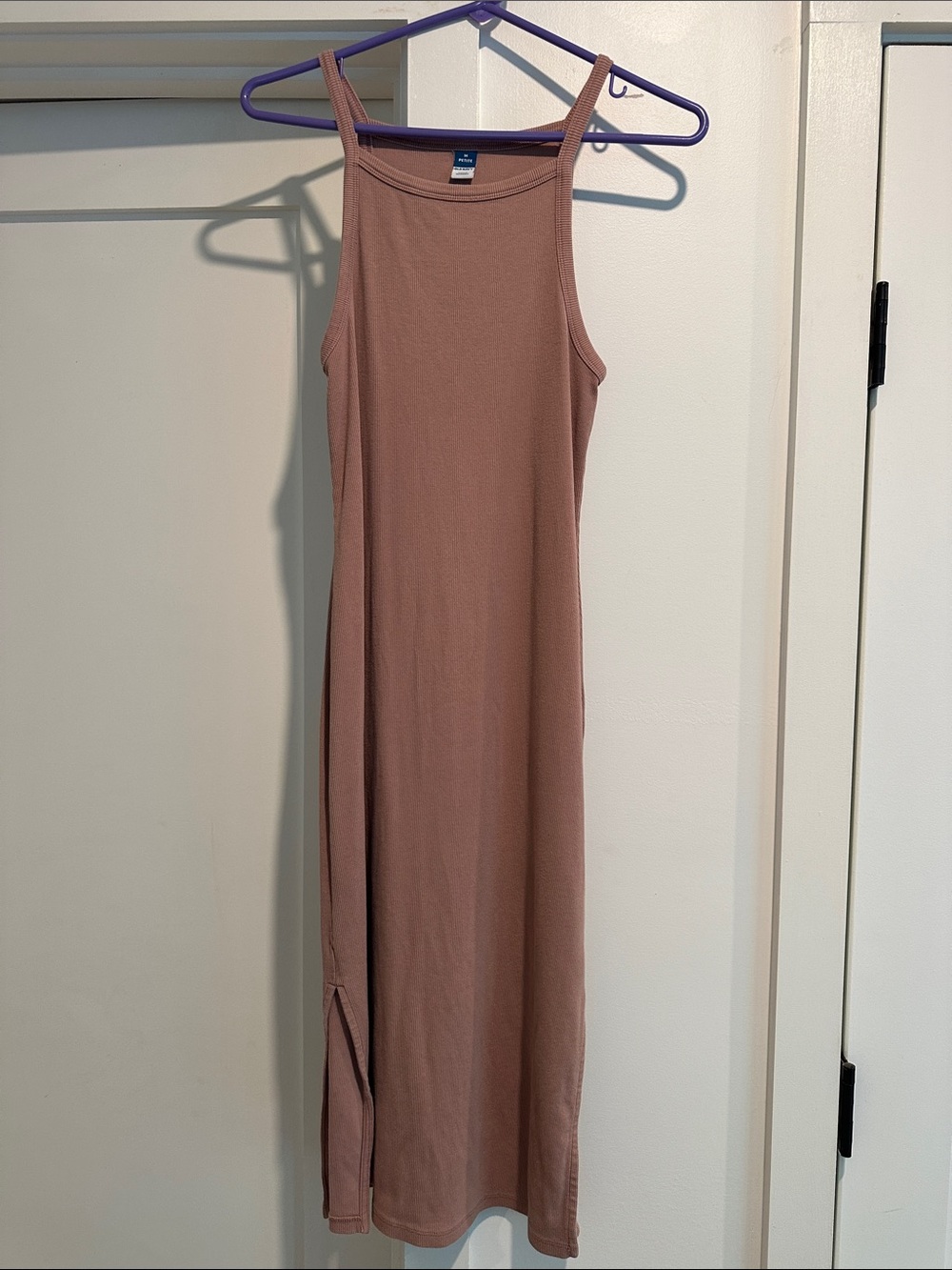 Old Navy Ribbed Maxi Dress in Mauve Pink